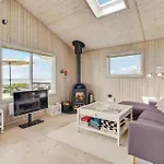 4 Bedroom Cozy In * Assens