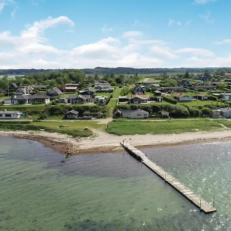 4 Bedroom Cozy In * Assens